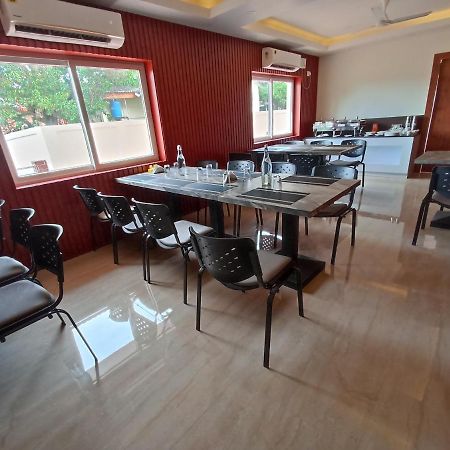 The Northern Lights Hotell Port Blair Exteriör bild