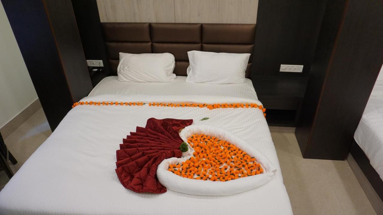 The Northern Lights Hotell Port Blair Exteriör bild